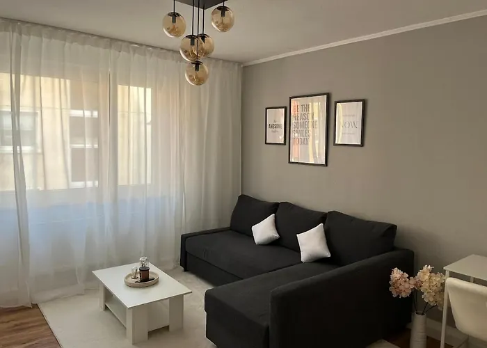 Daire Gemuetliche, Zentrale Nahe Uni & Duesseldorf *