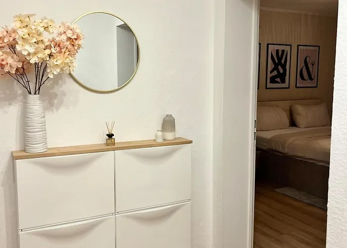 Gemuetliche, Zentrale Nahe Uni & Duesseldorf *