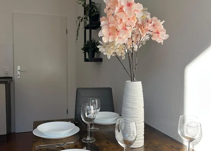 Daire Gemuetliche, Zentrale Nahe Uni & Duesseldorf